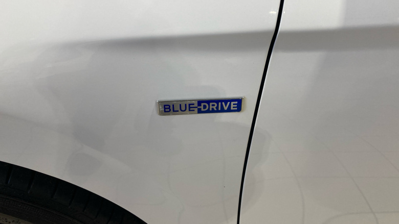 Hyundai IONIQ 1.6 GDi Hybrid Premium 5dr DCT Hybrid Hatchback